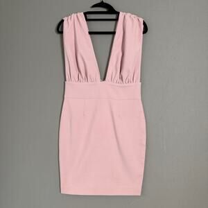 Miss Circle sz M pink plunge fitted‎ mini party dress
